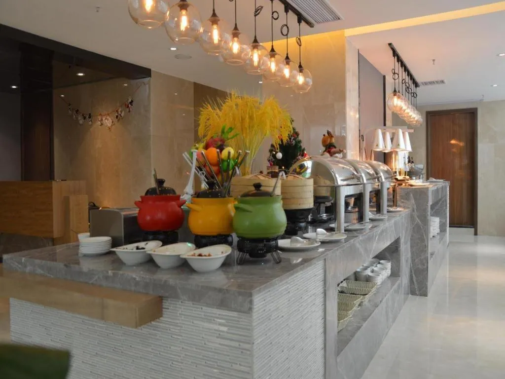Nanning Champs Elysees Hotel