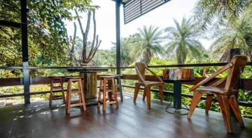 Tong Hotel