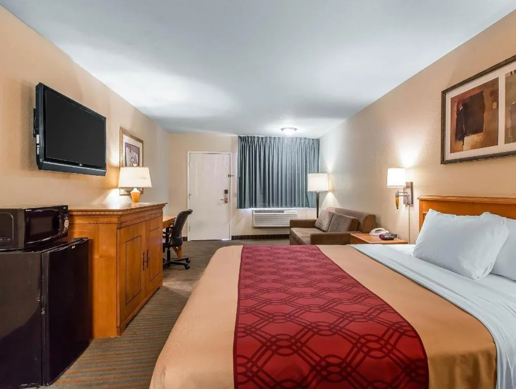 Bed in El Cajon San Diego East