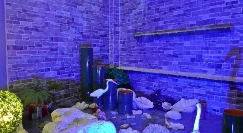 Rovic's Tourist Hotel