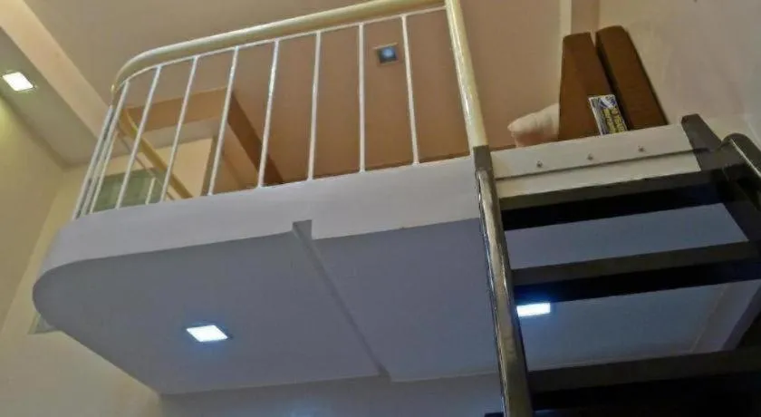 Rovic's Tourist Hotel