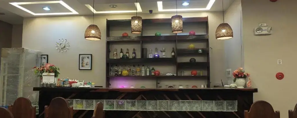 Rovic's Tourist Hotel Rovic's Tourist Hotel