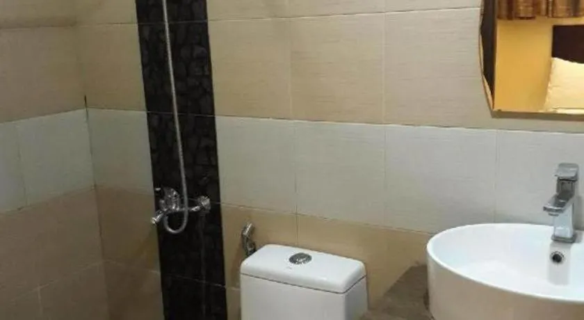 Rovic's Tourist Hotel