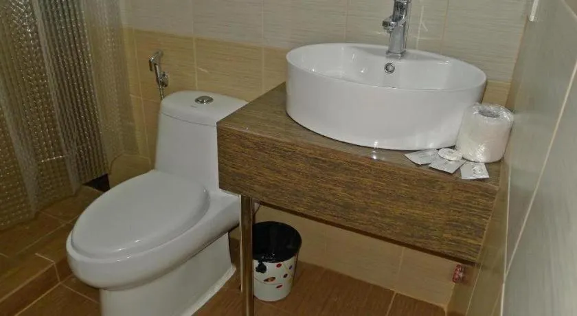 Rovic's Tourist Hotel