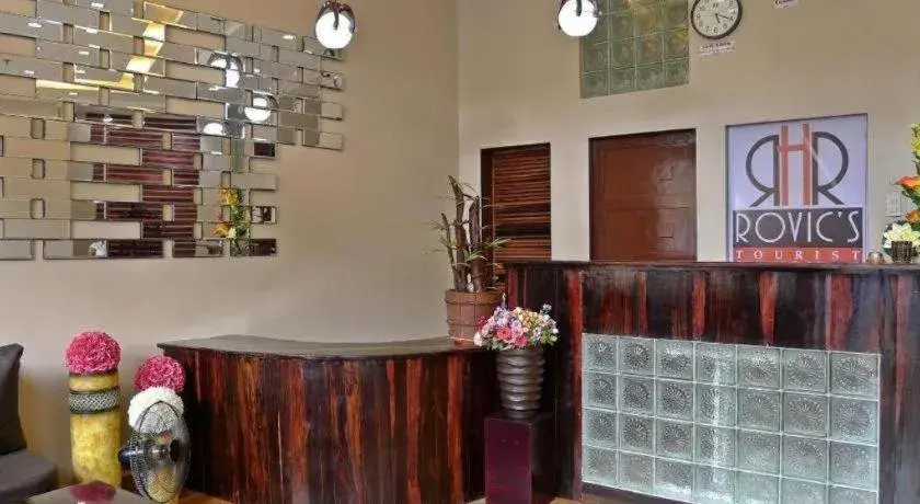 Rovic's Tourist Hotel Rovic's Tourist Hotel