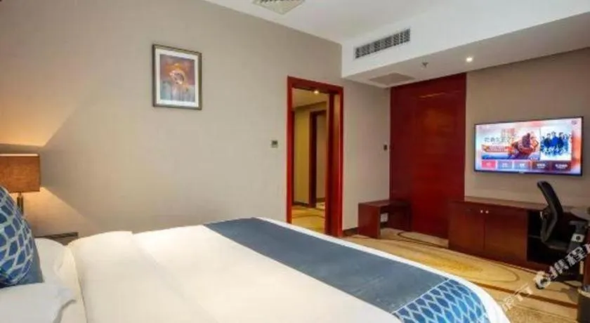 Bed in Quanzhou Jinjiang Hollyston Hotel