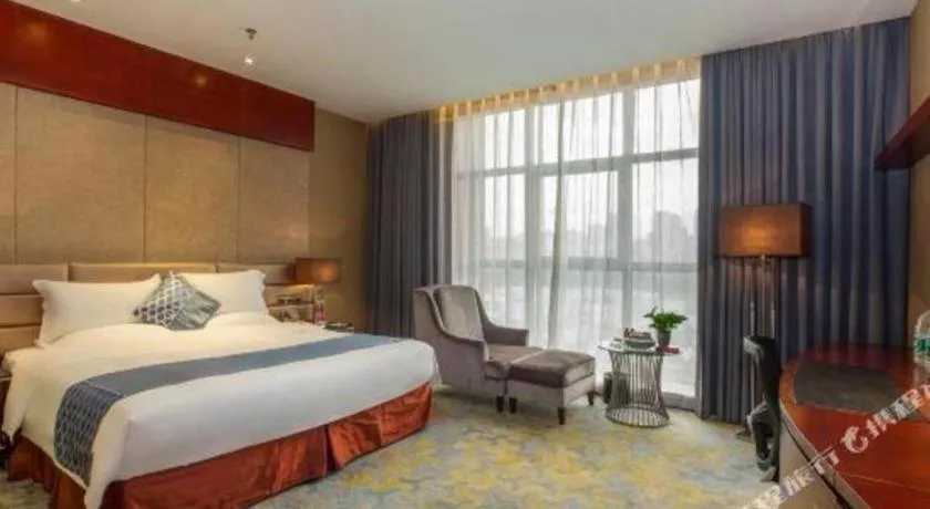 Bed in Quanzhou Jinjiang Hollyston Hotel