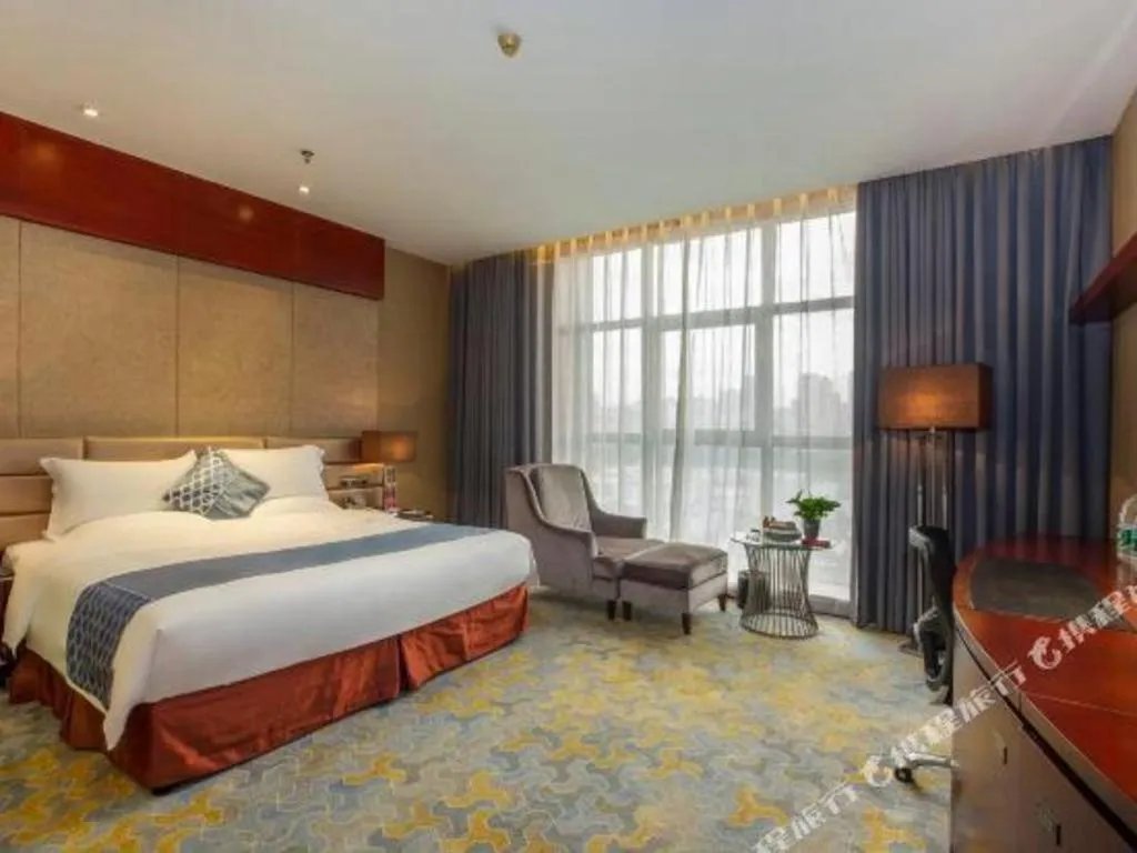 Bed in Quanzhou Jinjiang Hollyston Hotel