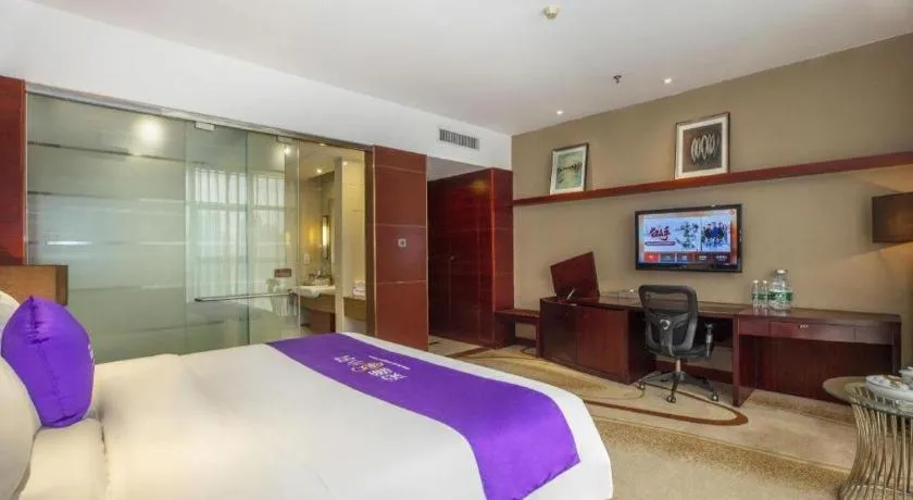 Bed in Quanzhou Jinjiang Hollyston Hotel