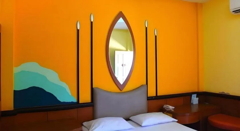 Bed in Picnic Sriracha Hotel