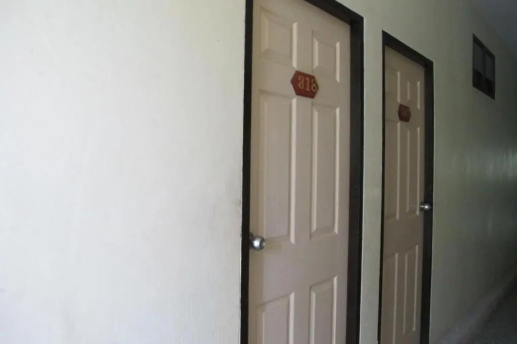 Picnic Sriracha Hotel