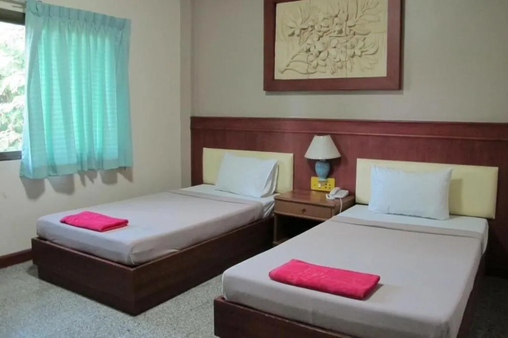 Bed in Picnic Sriracha Hotel