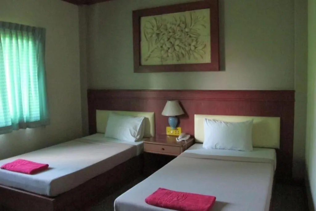 Bed in Picnic Sriracha Hotel