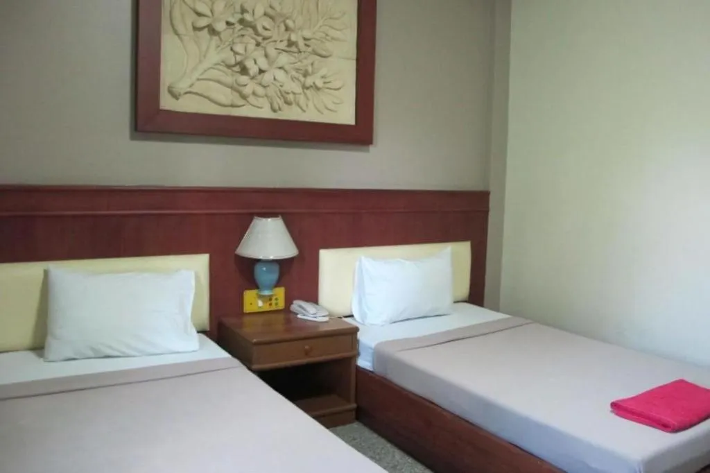 Bed in Picnic Sriracha Hotel