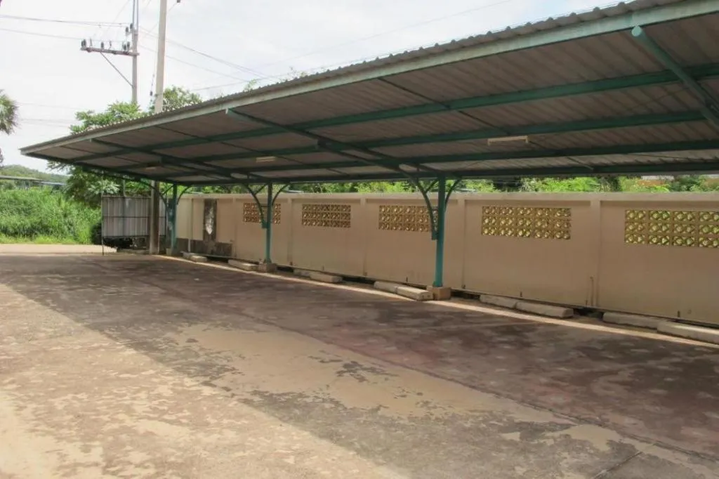 Picnic Sriracha Hotel