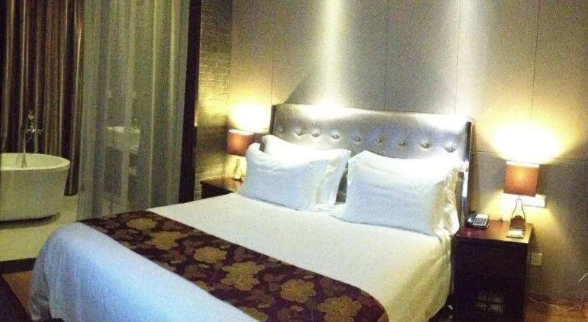 Bed in Baolong Homelike Hotel Shanghai Changxing Branch