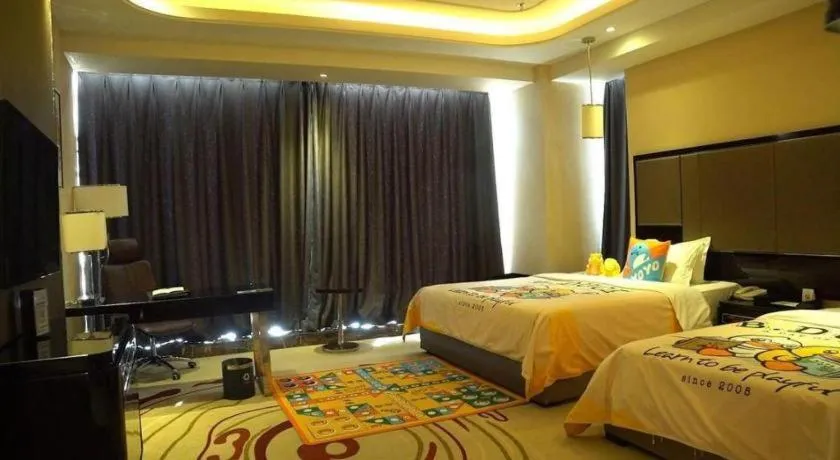 Bed in Pacific Regency Hotel Shenyang