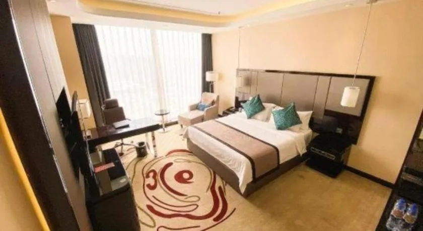 Bed in Pacific Regency Hotel Shenyang