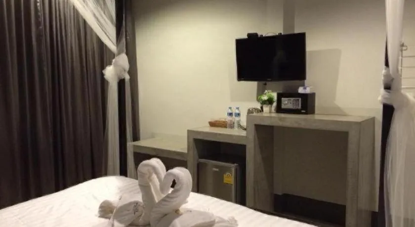 Bed in The Key Hotel