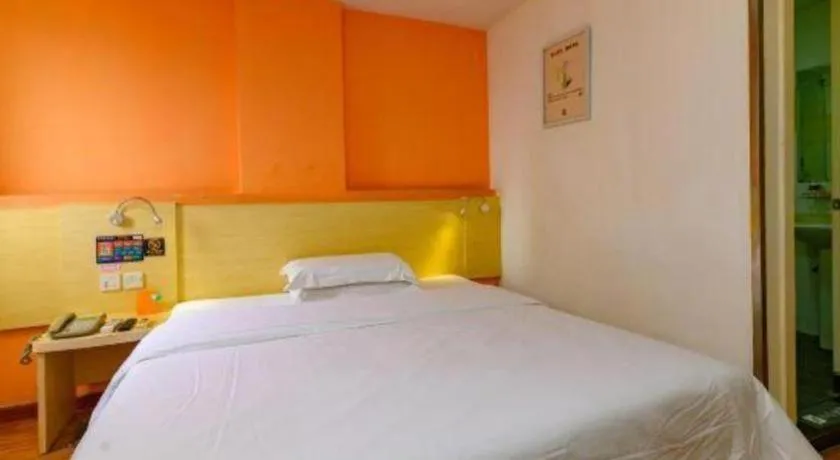 Bed in 7 Days Inn Zhongshan Southern District Daxin Xinduhui