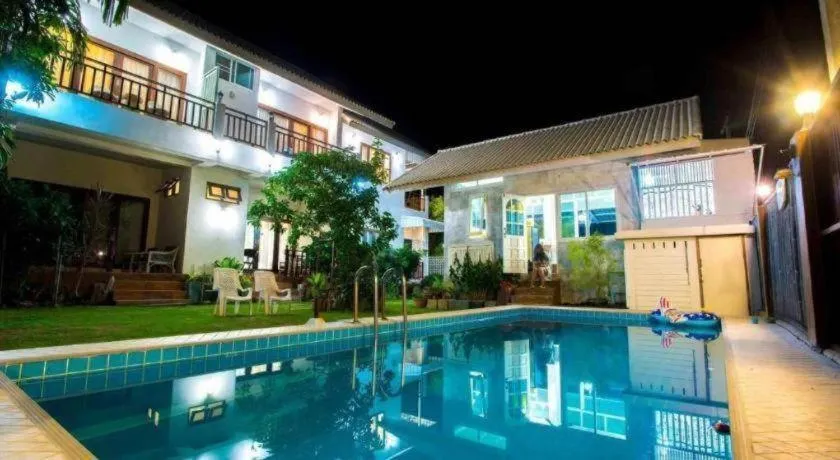 Baan Parinda (Pompom Home)