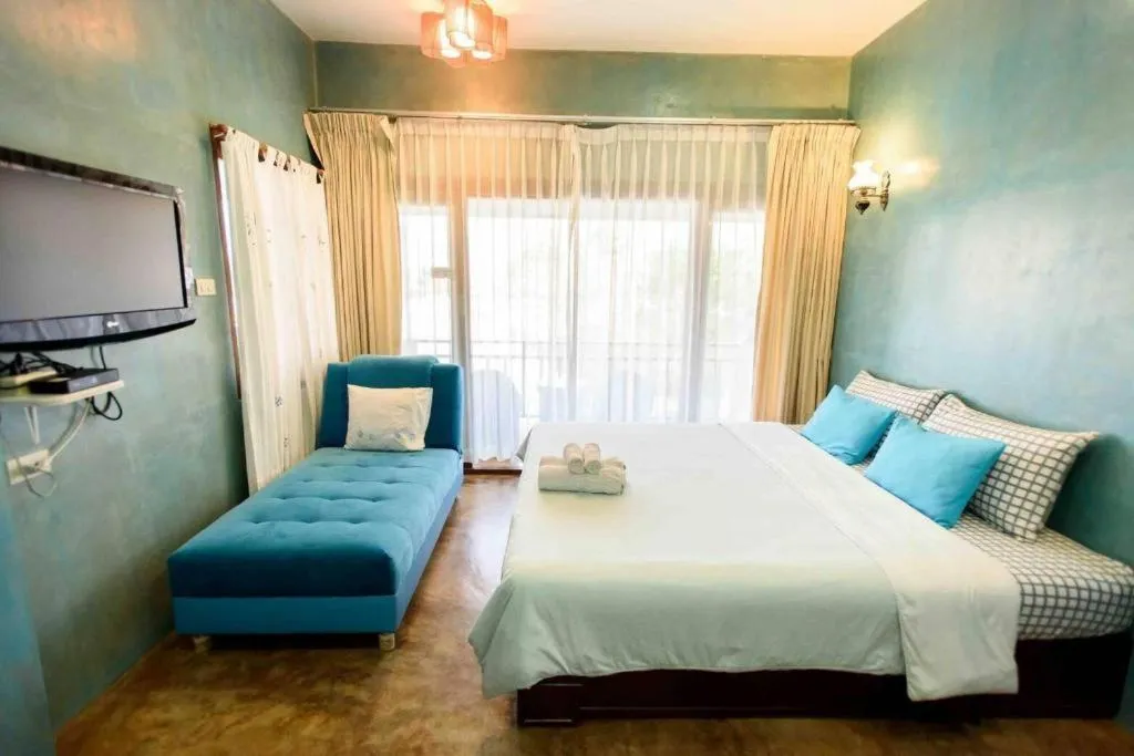 Bed in Baan Parinda (Pompom Home)