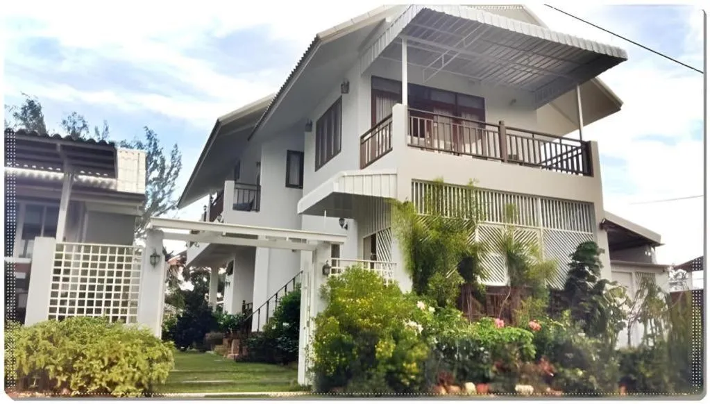 Baan Parinda (Pompom Home)