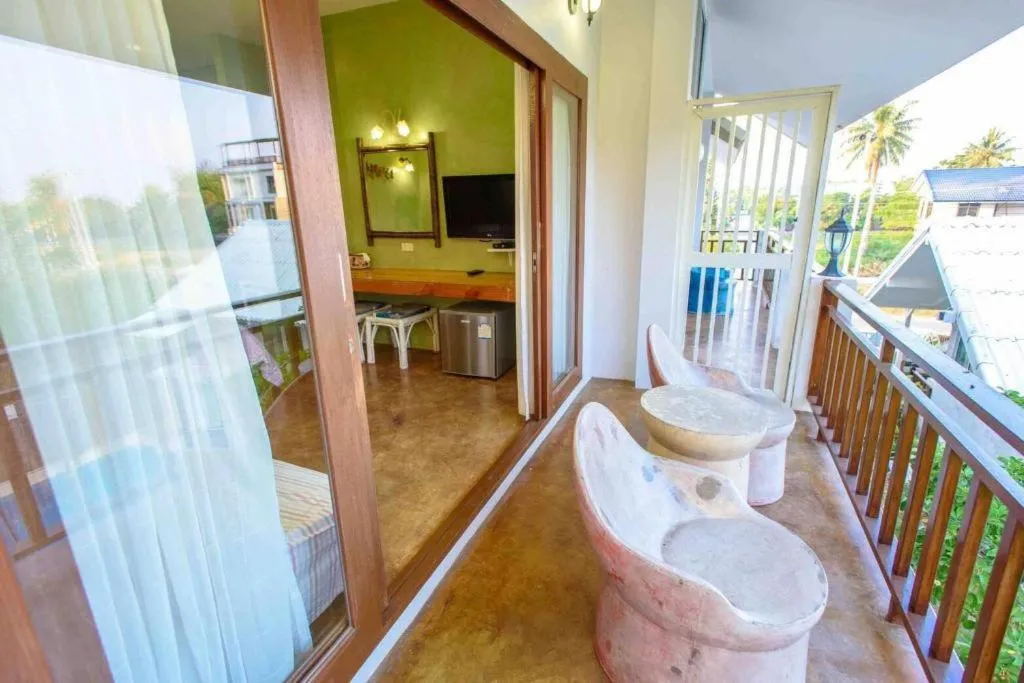 Baan Parinda (Pompom Home)