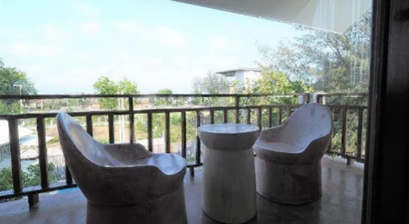 Baan Parinda (Pompom Home)