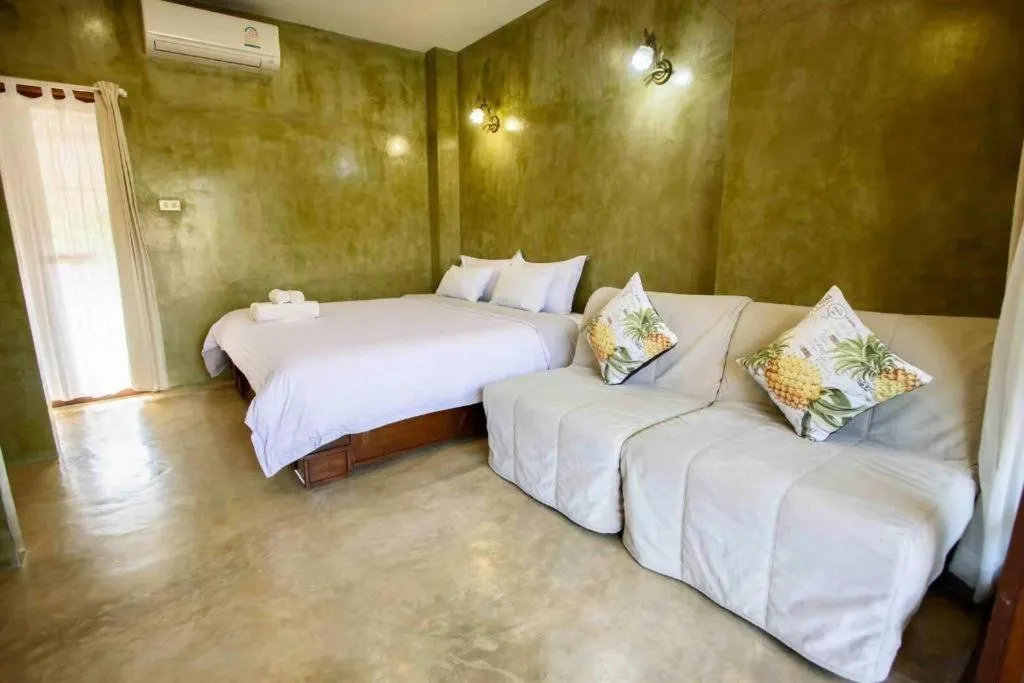 Bed in Baan Parinda (Pompom Home)