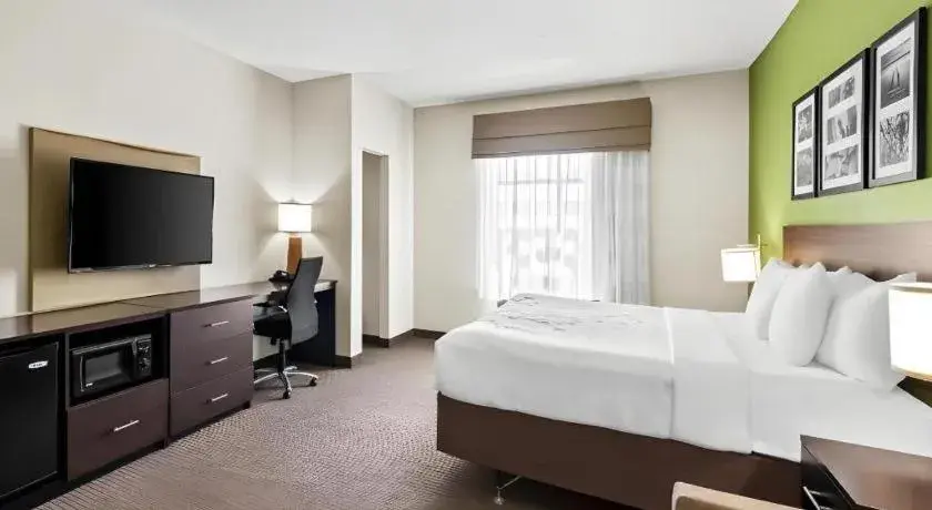 Bed in Sleep Inn & Suites Dripping Springs - Austin Area Bed in Sleep Inn & Suites Dripping Springs - Austin Area