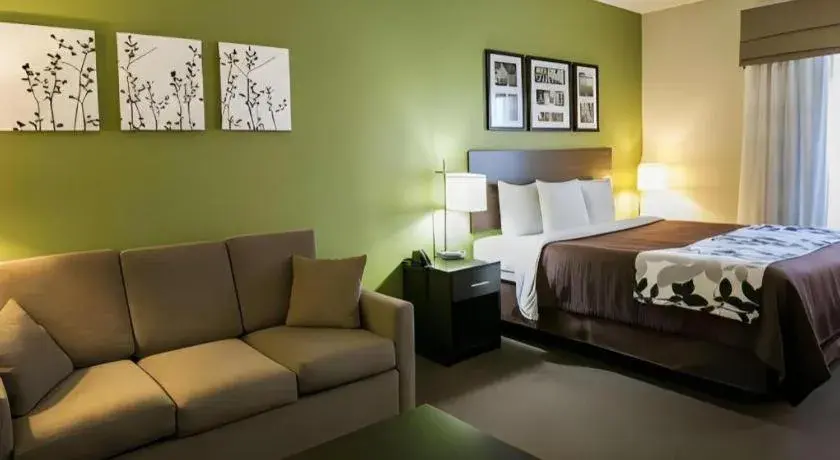 Bed in Sleep Inn & Suites Dripping Springs - Austin Area Bed in Sleep Inn & Suites Dripping Springs - Austin Area