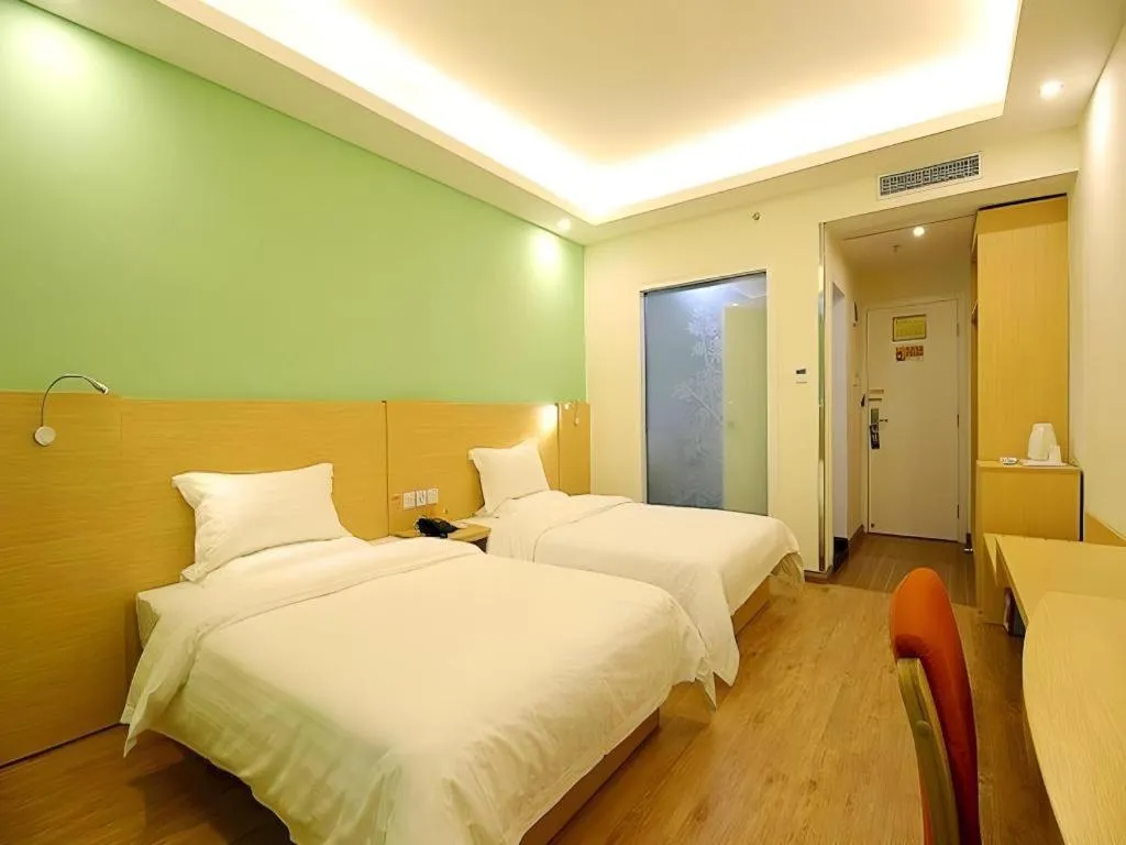 Bed in 7 Days Inn Fucheng Wu Gongci Gaodeng East Street Binjiang Road