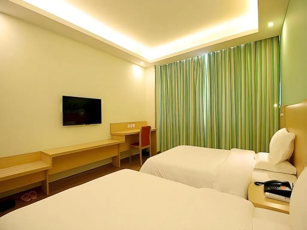 Bed in 7 Days Inn Fucheng Wu Gongci Gaodeng East Street Binjiang Road