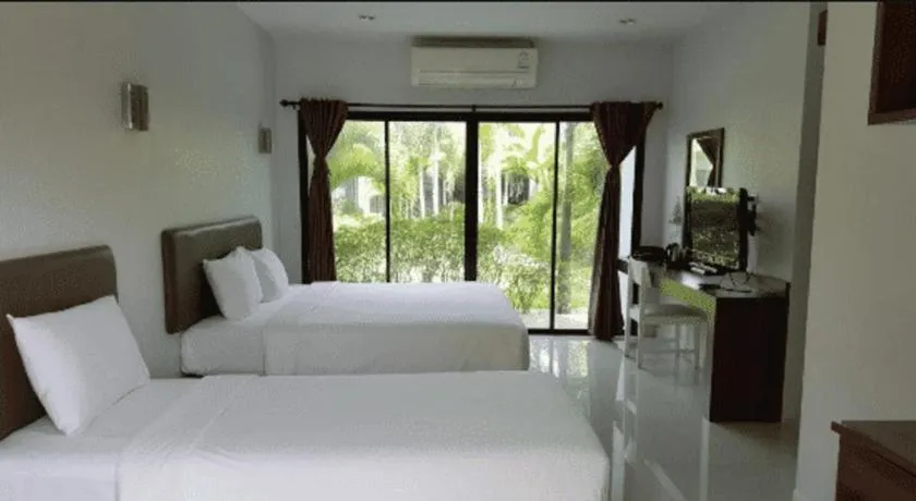 Bed in Sritrakul Place