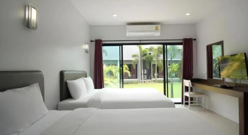 Bed in Sritrakul Place