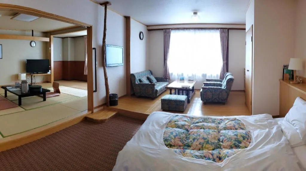 Bed in Kirishima Onsen Ryokojin Sanso