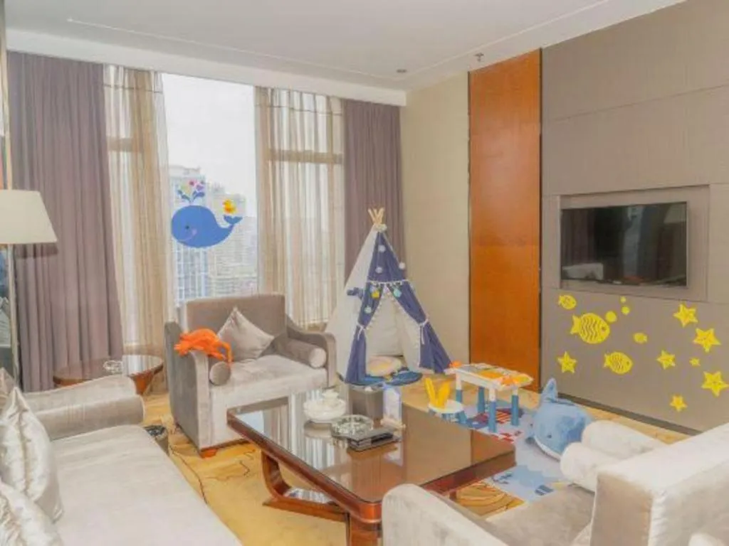 Golden Phoenix International Hotel