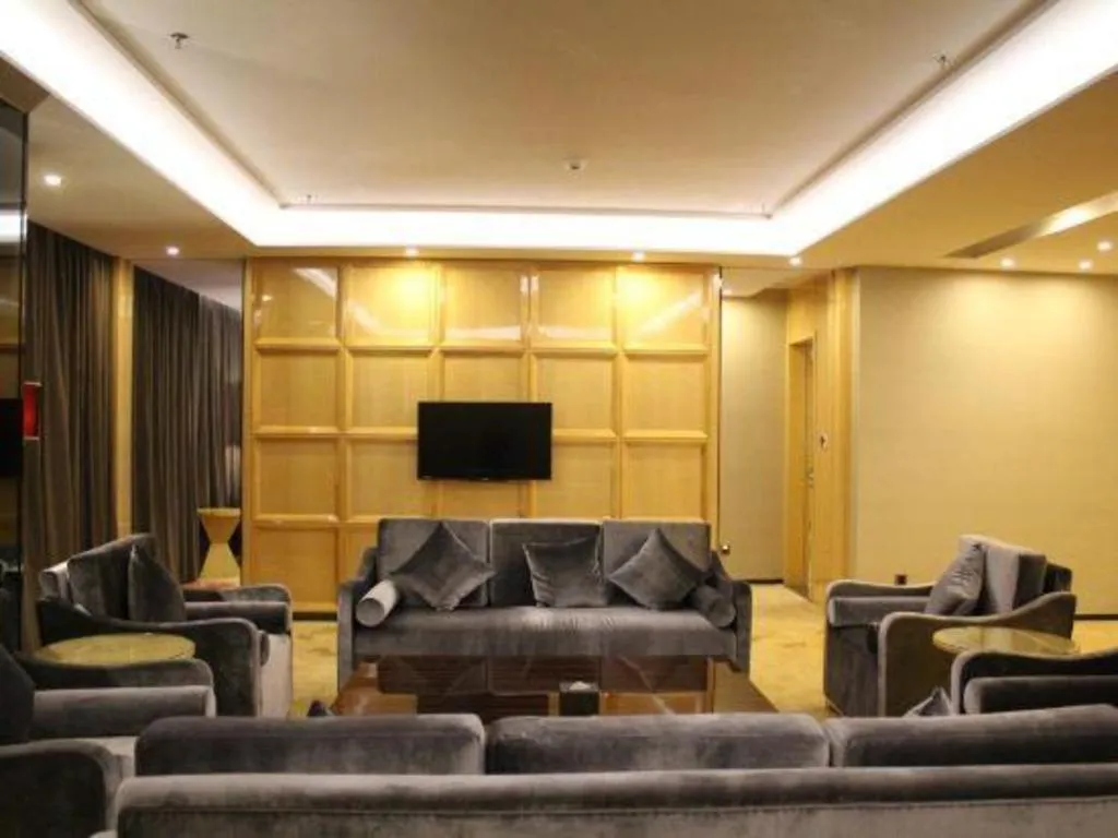 Golden Phoenix International Hotel