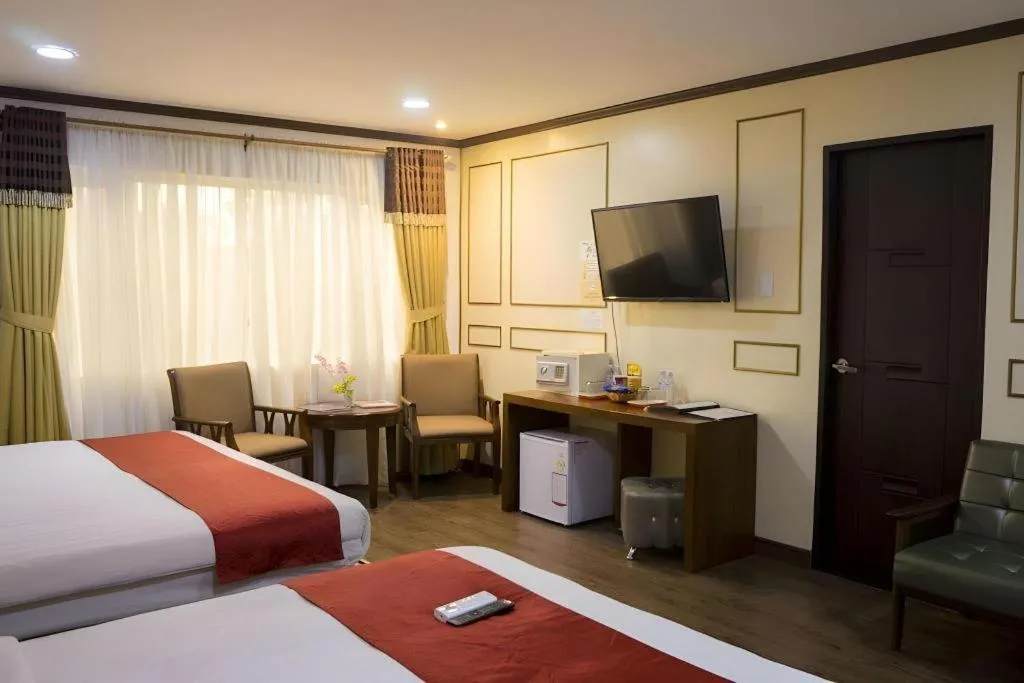 Bed in Horizon Hotel