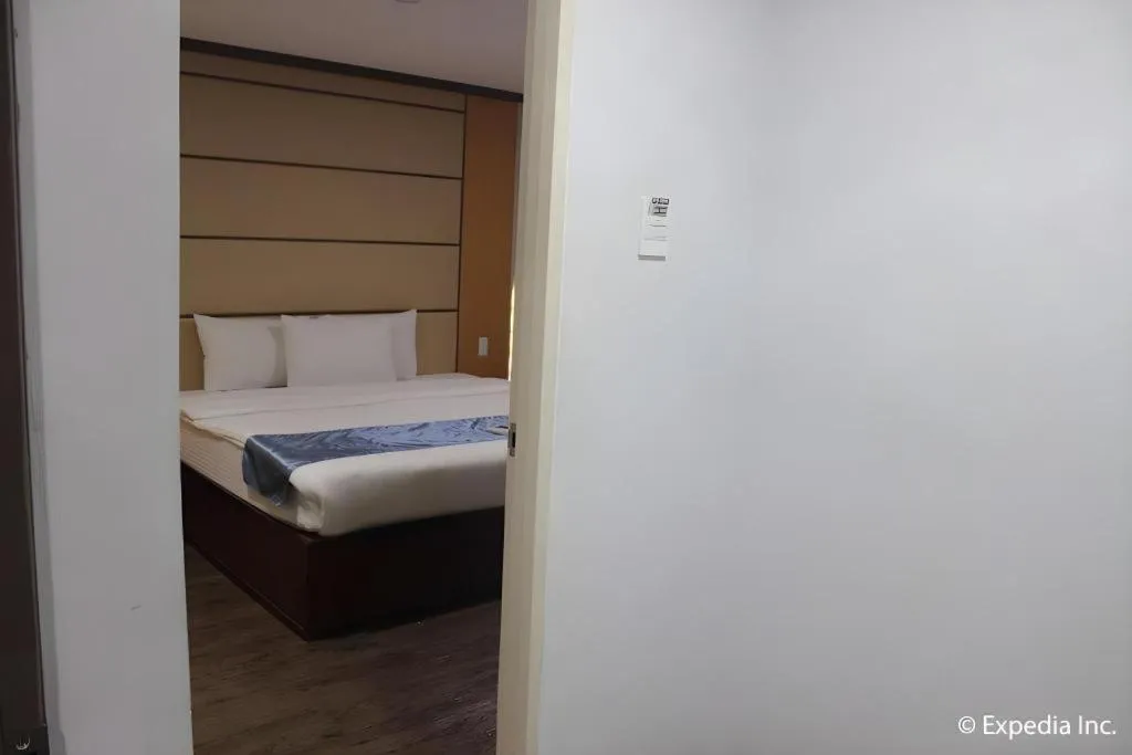 Bed in Horizon Hotel
