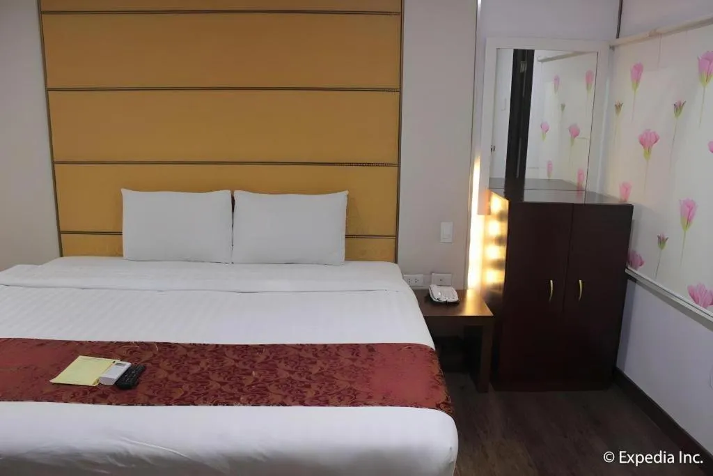 Bed in Horizon Hotel