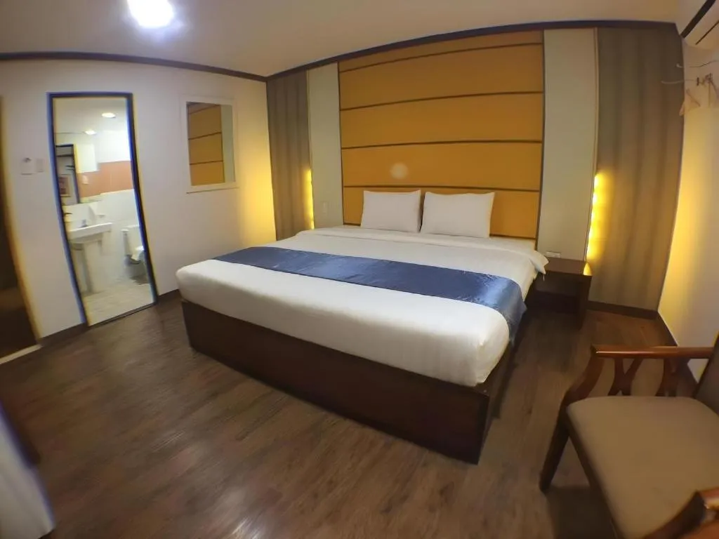 Bed in Horizon Hotel