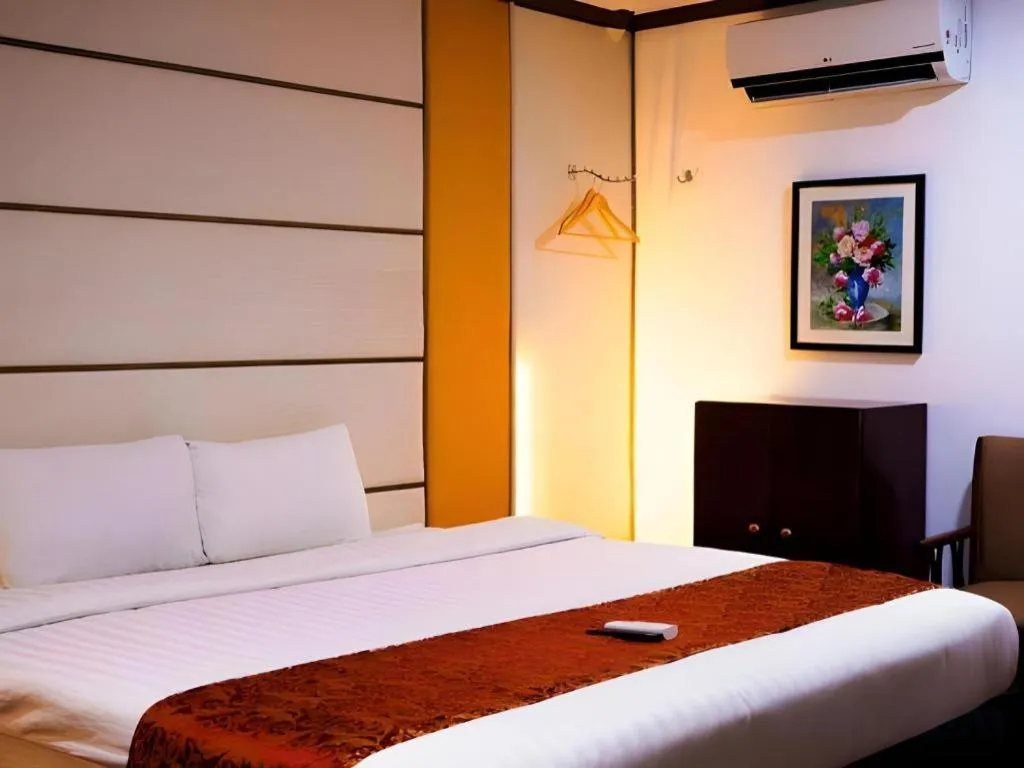 Bed in Horizon Hotel