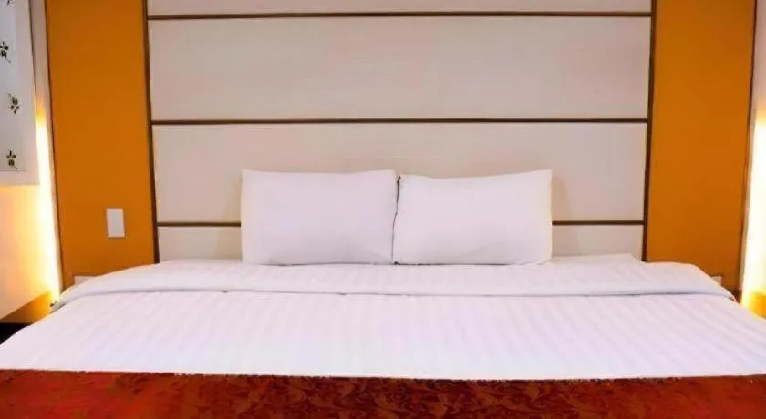 Bed in Horizon Hotel