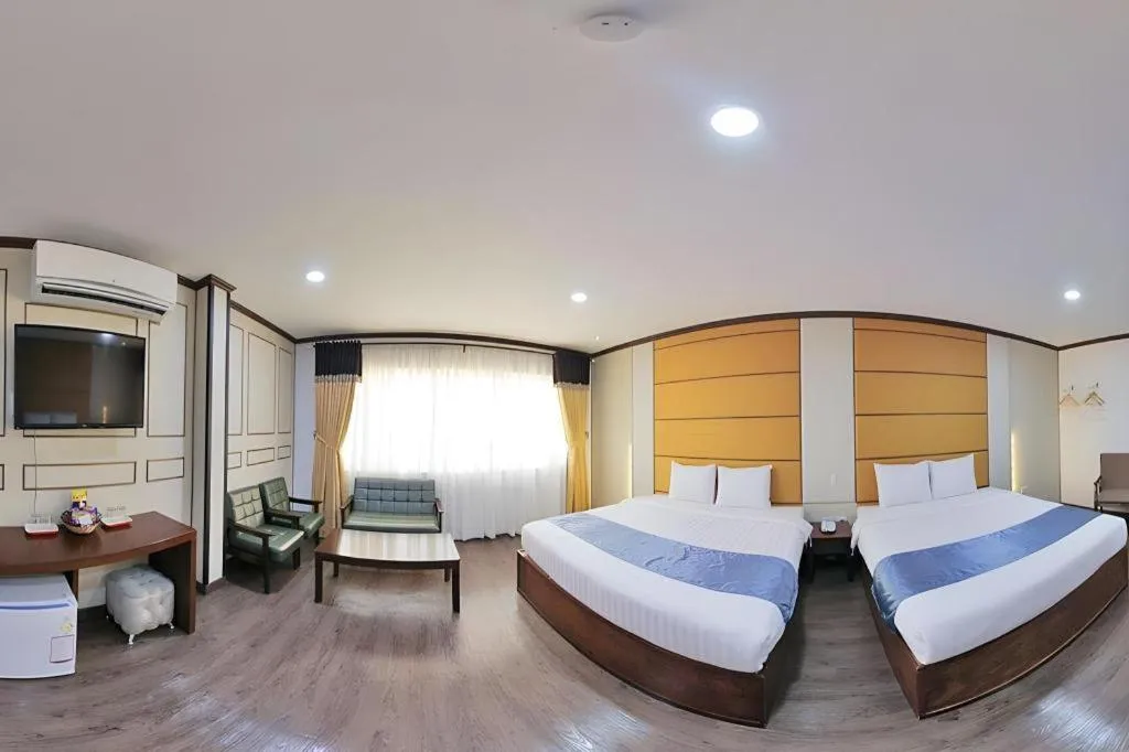 Bed in Horizon Hotel