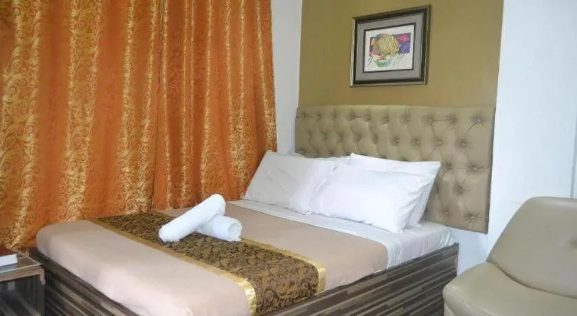 Bed in Zanrock Micro Hotel