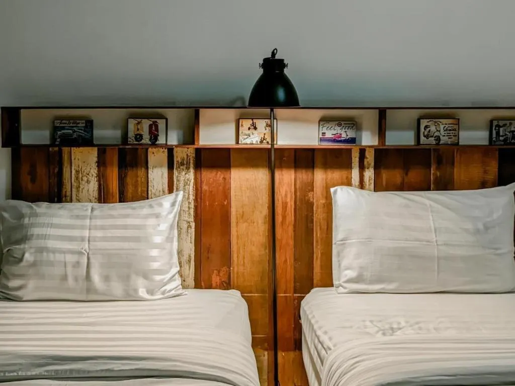 Bed in Huen Chang Puek Hotel