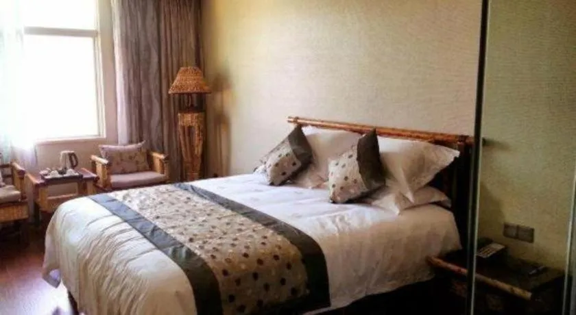 Bed in Fuzhou Chuanjie Hotspring and Golf Club Hotel