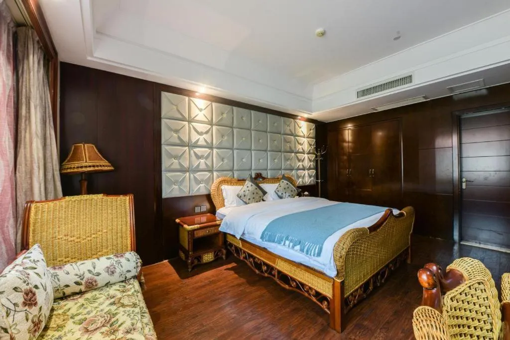 Bed in Fuzhou Chuanjie Hotspring and Golf Club Hotel